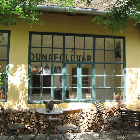 Rozmaringos Udvarház Dunafoldvar Kültér fotó